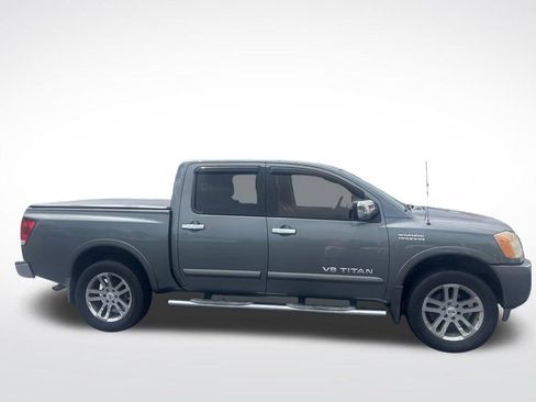 Used 2013 Nissan Titan SL w/ Heavy Metal Edition Pkg AWD/4WD image 4