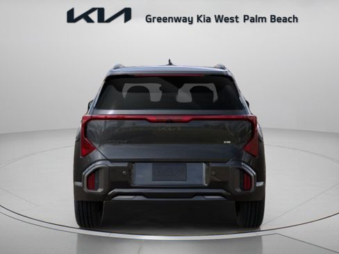 New 2027 Kia Seltos X-Line SX w/ X-Line SX Prestige Package AWD/4WD image 6
