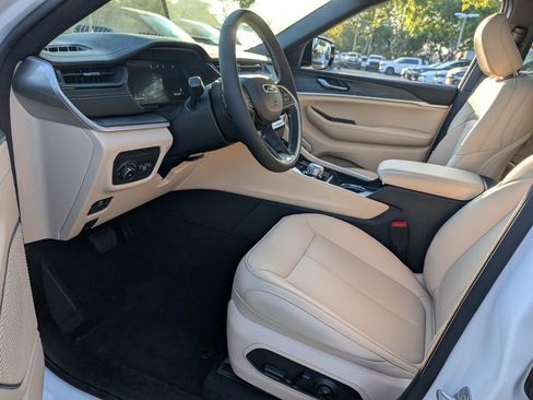 New 2026 Jeep Grand Cherokee L Limited RWD image 12