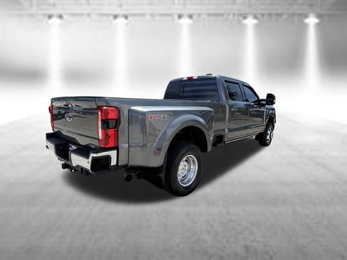 Used 2024 Ford F350 Lariat w/ Lariat Ultimate Package AWD/4WD image 4