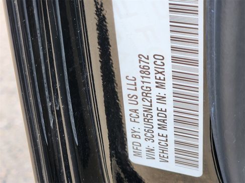 Used 2024 RAM 2500 Laramie w/ Sport Appearance Package image 26