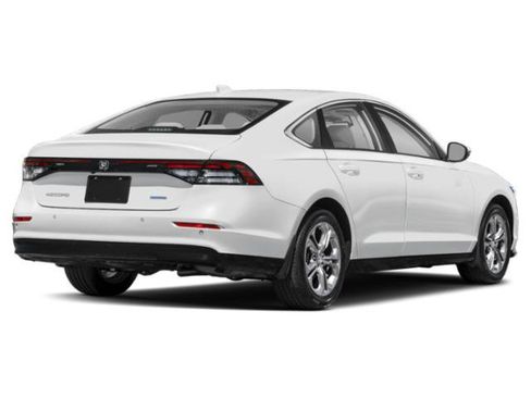 Used 2024 Honda Accord EX-L image 2