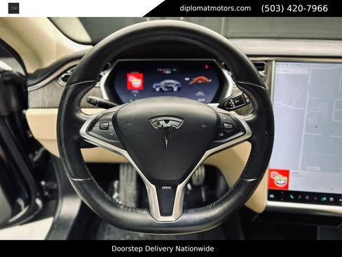Used 2013 Tesla Model S Performance RWD image 19