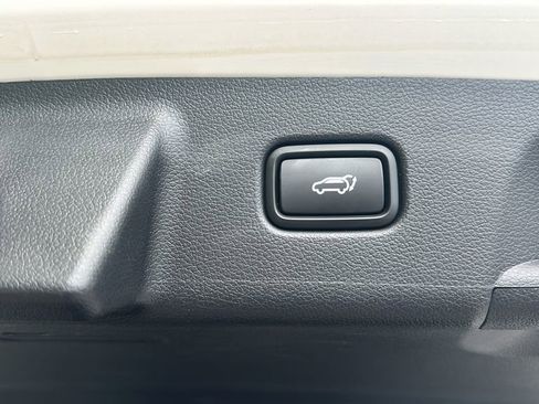 Used 2025 Hyundai Palisade SEL FWD image 31