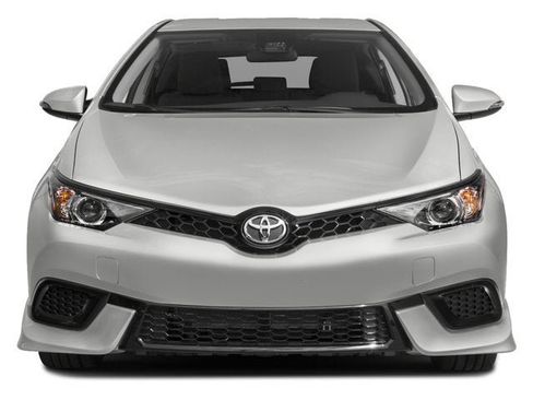 Used 2017 Toyota Corolla iM w/ All-Weather Mat Package FWD image 4