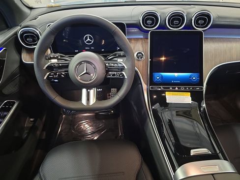 New 2026 Mercedes-Benz GLC 300 4MATIC image 17