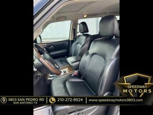 Used 2017 INFINITI QX80 2WD w/ Driver Assistance Package image 11