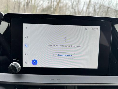 Used 2024 Toyota Prius LE image 17