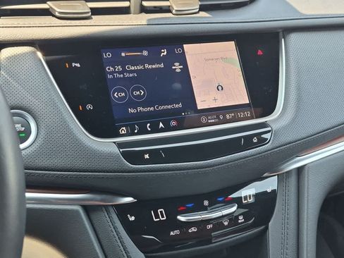 Used 2024 Cadillac XT5 Premium Luxury w/ LPO, Floor Liner Package AWD/4WD image 28