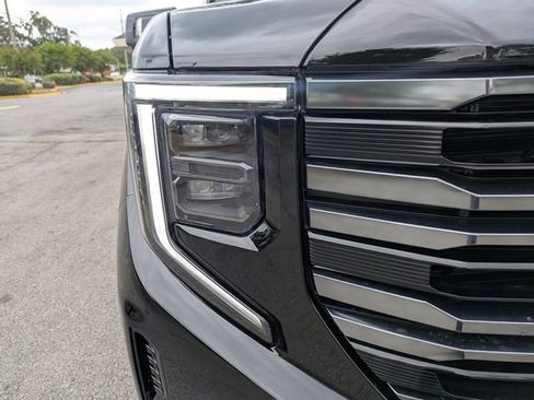 New 2026 GMC Sierra 1500 AT4 w/ AT4 Premium Package AWD/4WD image 11