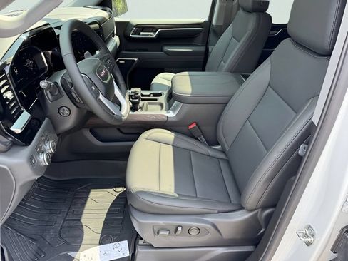 New 2026 GMC Sierra 1500 SLT AWD/4WD image 9
