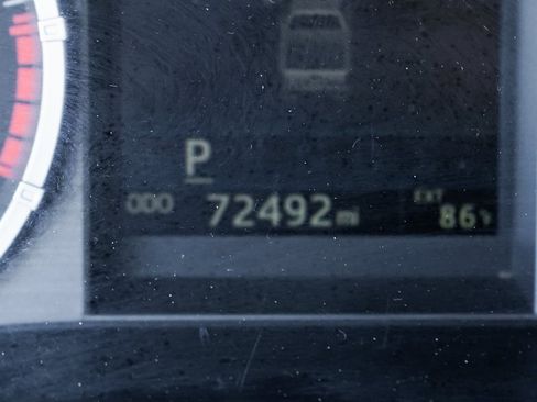 Used 2016 Toyota Tundra SR5 image 22