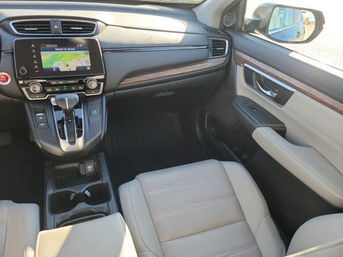 Used 2018 Honda CR-V Touring image 21
