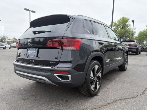 Used 2024 Volkswagen Taos SE AWD/4WD image 5