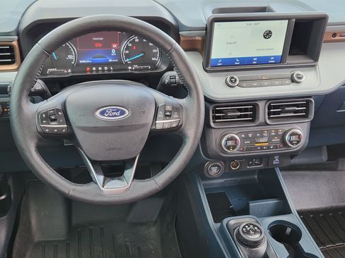 Used 2022 Ford Maverick Lariat w/ Lariat Luxury Package FWD image 28