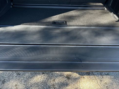 New 2025 Ford Expedition Active image 43