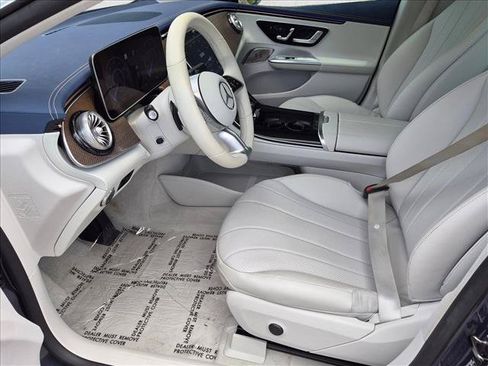 Used 2023 Mercedes-Benz EQE 350+ 4MATIC Sedan image 17
