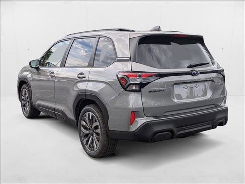 Used 2025 Subaru Forester Touring image 8