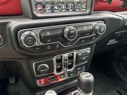 Used 2020 Jeep Wrangler Unlimited Rubicon image 34