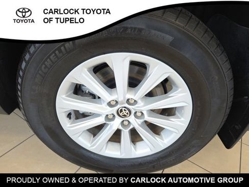 Used 2025 Toyota Grand Highlander FWD image 13