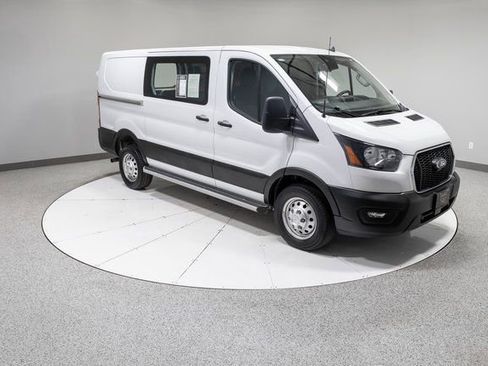 Used 2024 Ford Transit 250 Low Roof AWD w/ Exterior Upgrade Package image 20