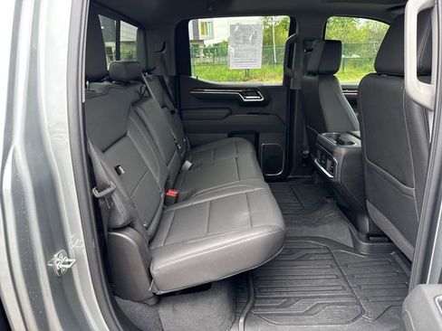 Used 2026 GMC Sierra 1500 Elevation w/ Elevation Premium Package AWD/4WD image 10