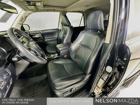 Used 2019 Toyota 4Runner Limited AWD/4WD image 12