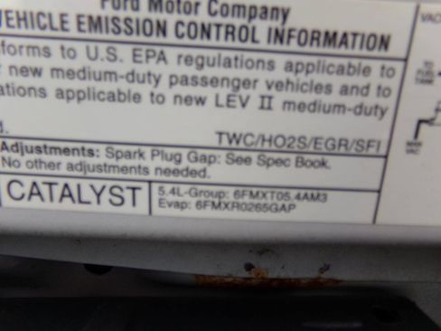 Used 2006 Ford E-250 and Econoline 250 RWD image 42