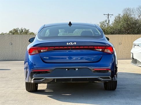 Used 2022 Kia K5 EX image 6