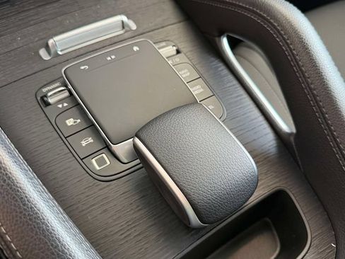 Certified 2026 Mercedes-Benz GLE 350 4MATIC image 32