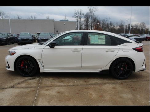New 2025 Honda Civic Type R image 5