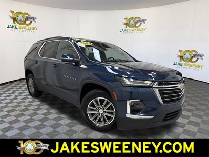 Used 2023 Chevrolet Traverse LT
