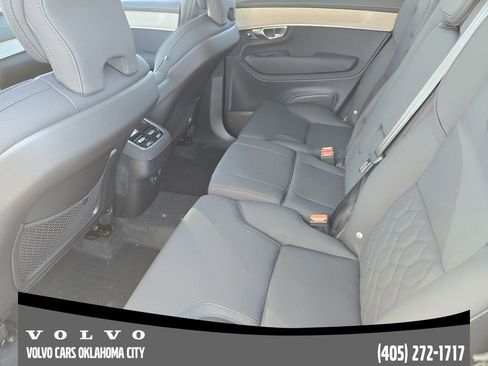 New 2026 Volvo XC90 B6 Plus w/ Protection Package Premier image 29