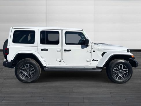 New 2026 Jeep Wrangler Sahara image 3