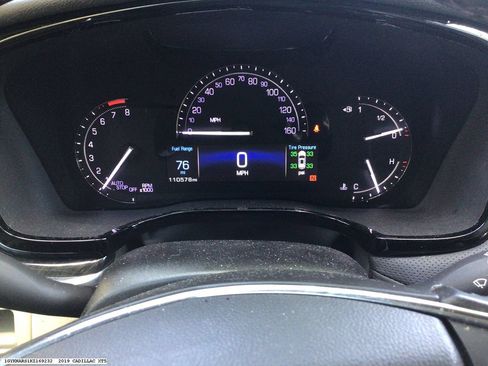 Used 2019 Cadillac XT5 FWD image 13