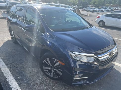 Used 2019 Honda Odyssey Elite image 6