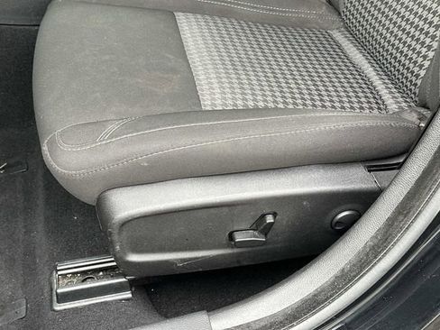 Certified 2023 Dodge Charger SXT image 18