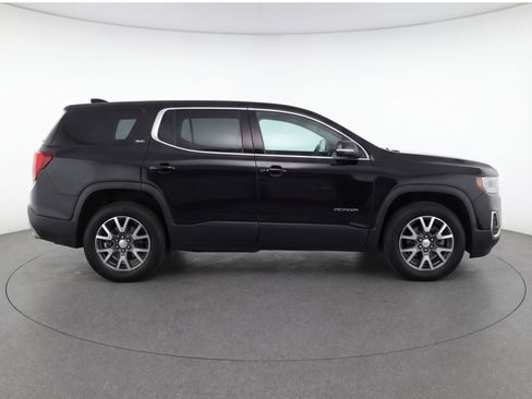 Used 2023 GMC Acadia SLT FWD image 11