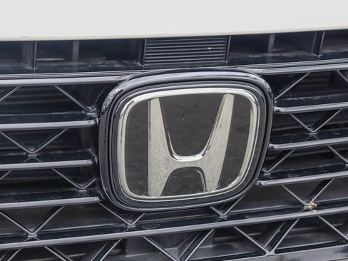 Used 2024 Honda Accord EX image 4