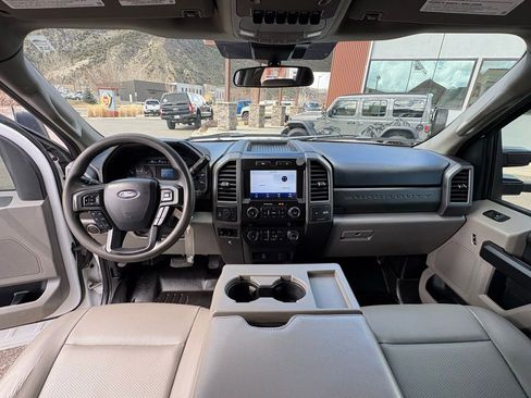 Used 2020 Ford F250 XL w/ Power Equipment Group image 2