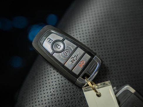 Used 2023 Ford F150 Lariat w/ Equipment Group 502A High image 58