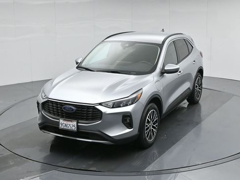 Certified 2023 Ford Escape SE image 38