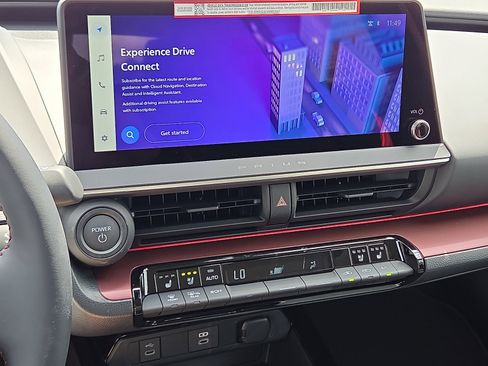 New 2026 Toyota Prius Plug-In Hybrid FWD image 10
