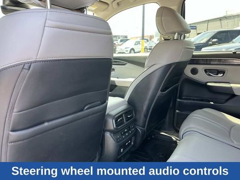 Used 2023 Honda Pilot Elite image 25