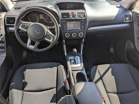 Used 2018 Subaru Forester 2.5i w/ Alloy Wheel Package AWD/4WD image 8