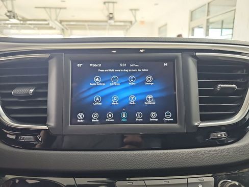 Used 2018 Chrysler Pacifica Touring Plus w/ S Appearance Package image 28