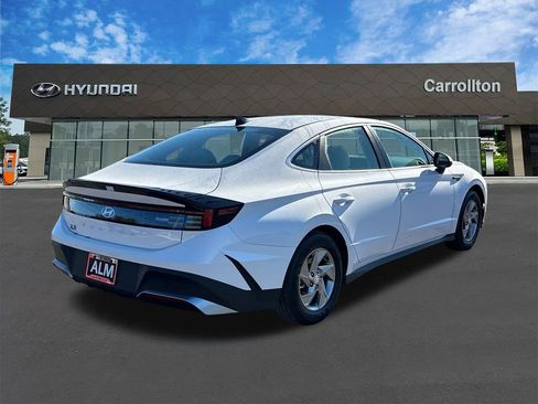 New 2025 Hyundai Sonata SE image 5