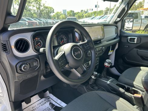 New 2026 Jeep Wrangler Sport AWD/4WD image 36