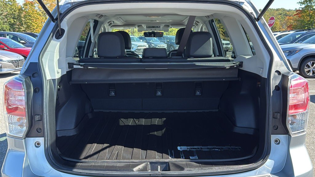 Used 2018 Subaru Forester 2.5i Touring AWD/4WD image 29