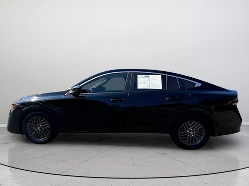 Used 2026 Nissan Sentra SV w/ Floor Mat Package FWD image 11